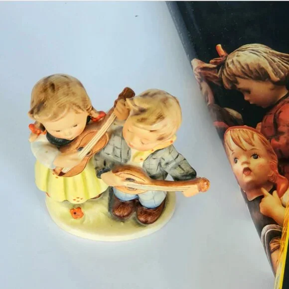 Hummel Figurine - Number 150 - Happy Days - TMK 2